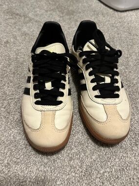 adidas gazelle silver green womens adidas Samba OG Shoes - Women's - White / Sand Strata main image 1
